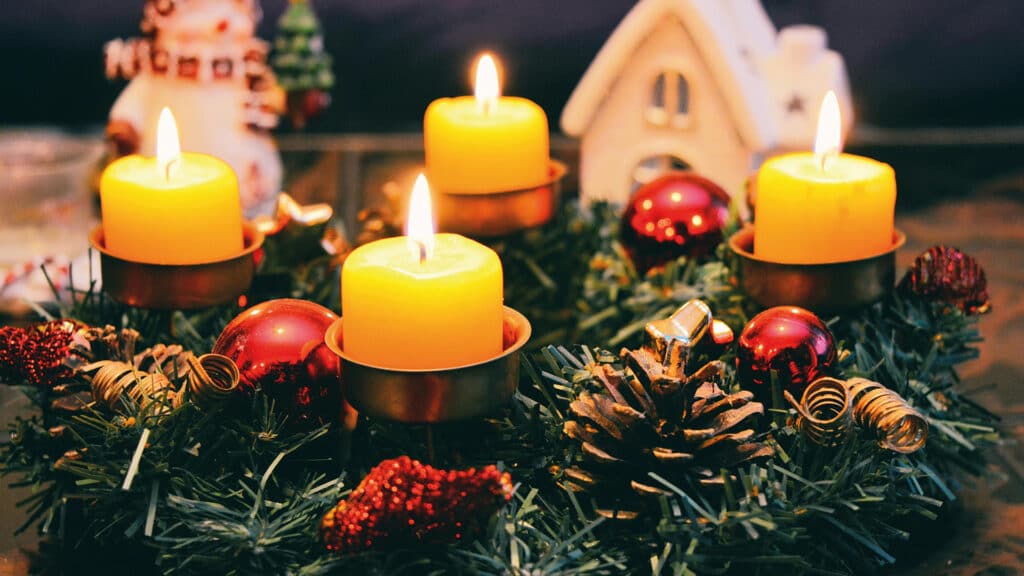 HOW to avoid fires at Christmas